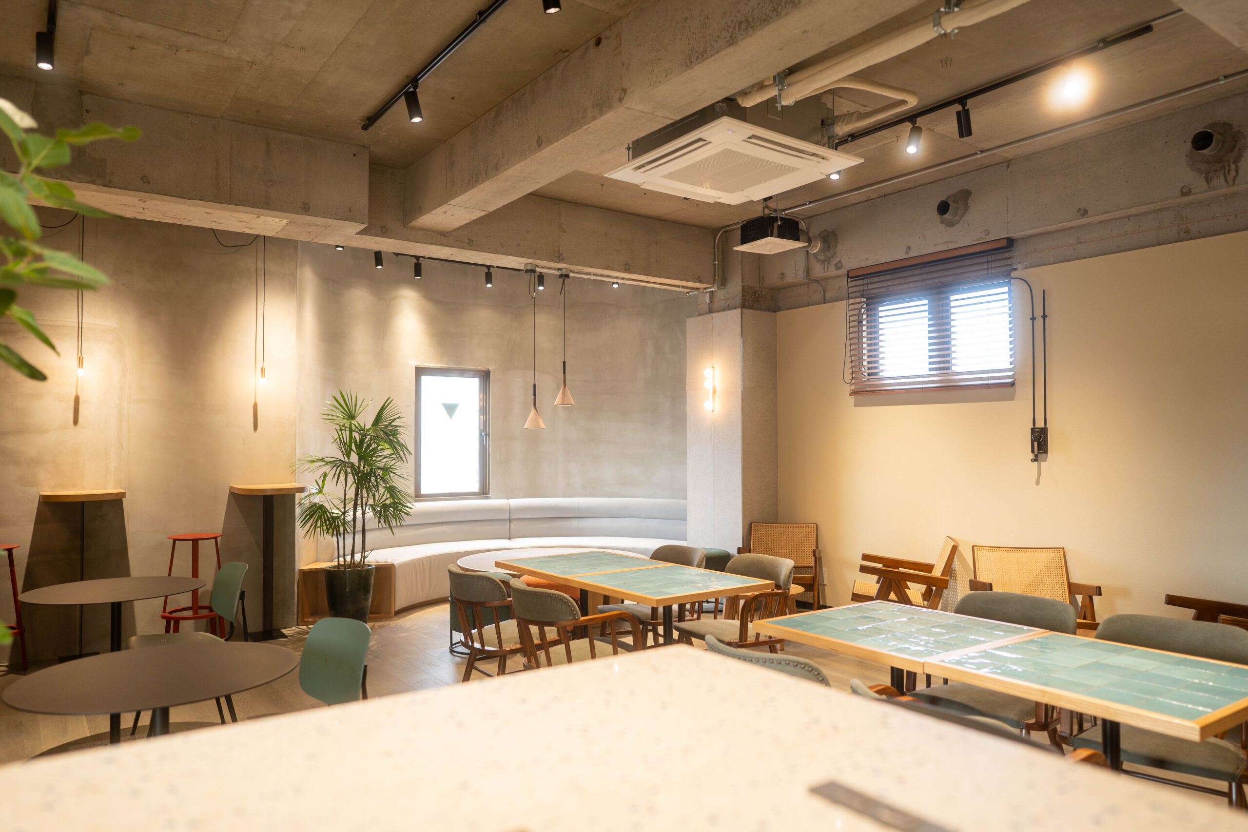 HAVE A GOOD DAYの店内