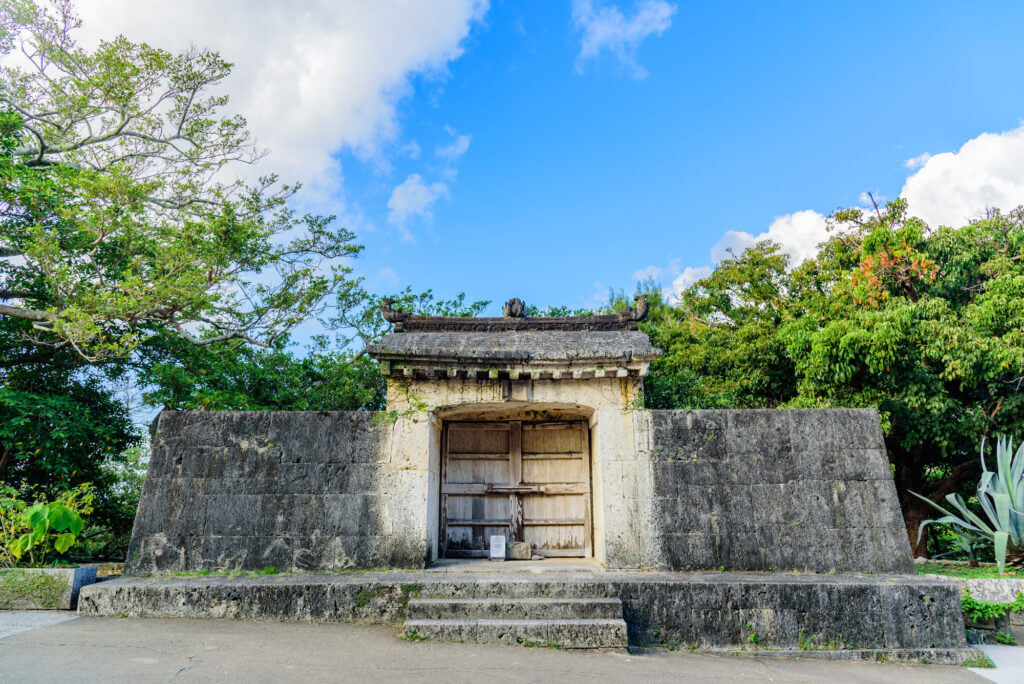 世界遺産 園比屋武御嶽石門