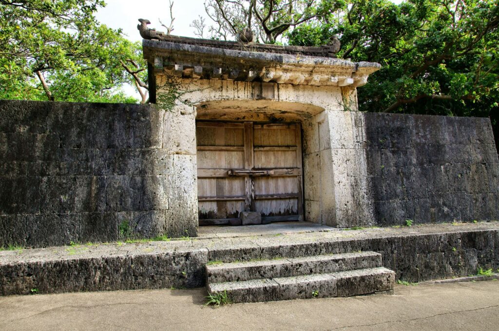 世界遺産 園比屋武御嶽石門