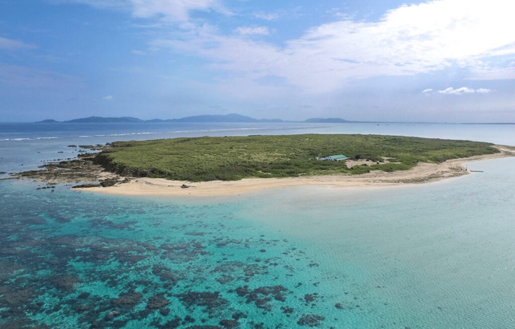 嘉弥真島(かやまじま)