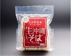 与那覇製麺 生沖縄そば 平打ち麺