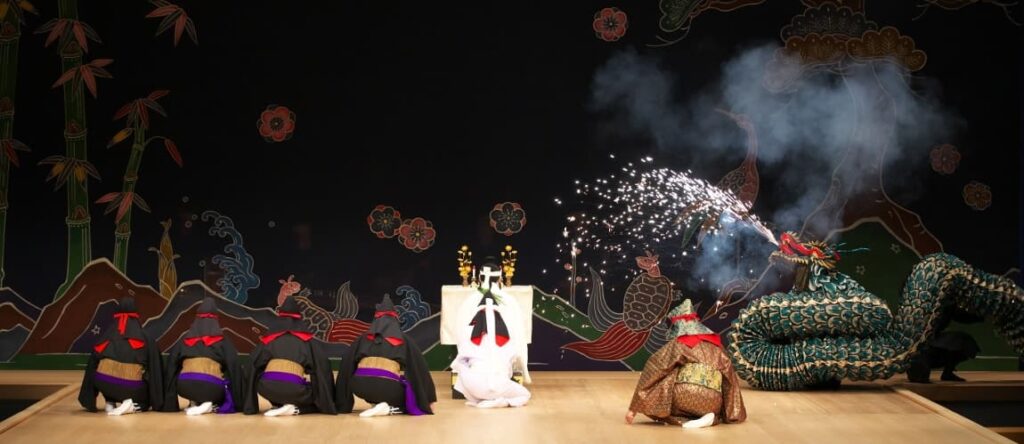 組踊の舞台風景
