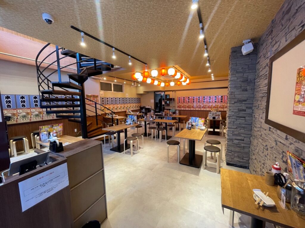 とりいちず1階フロア