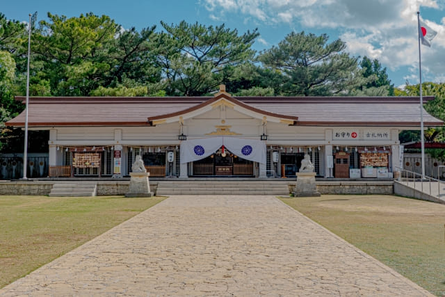 護国神社の外観