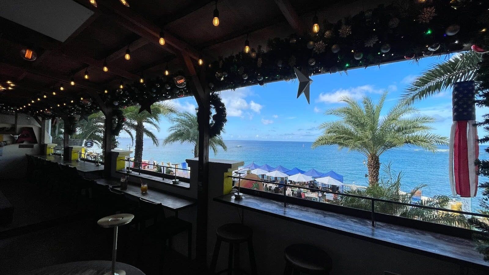 ホライズン カレーワークステラス席