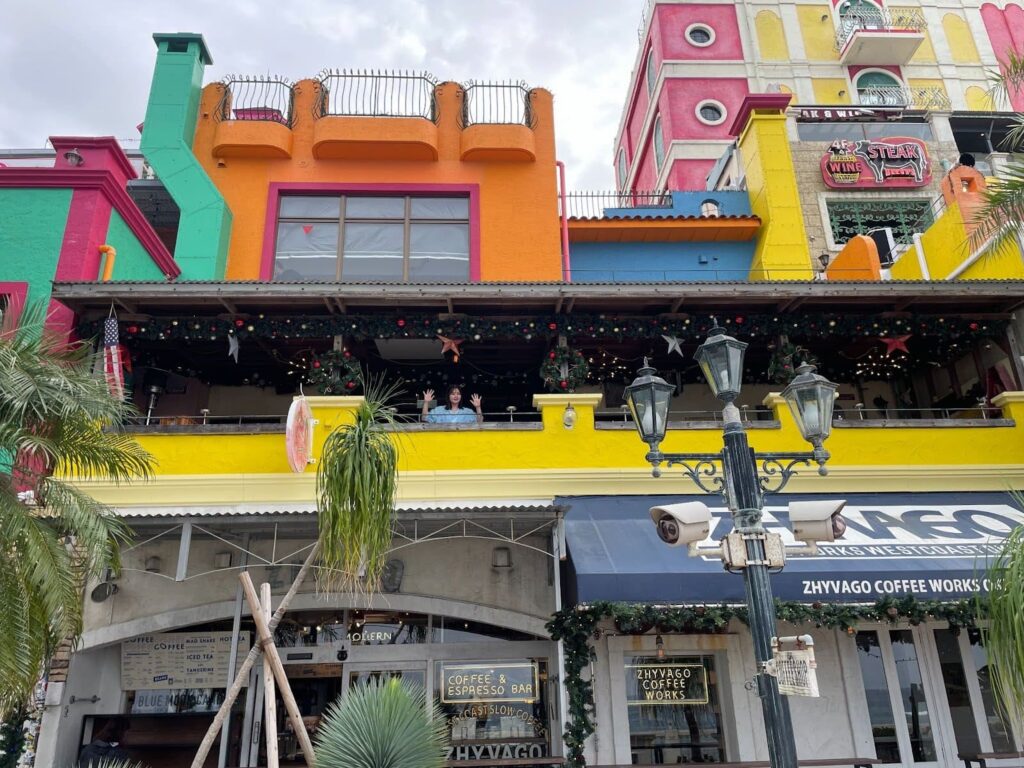 ホライズン カレーワークの外観