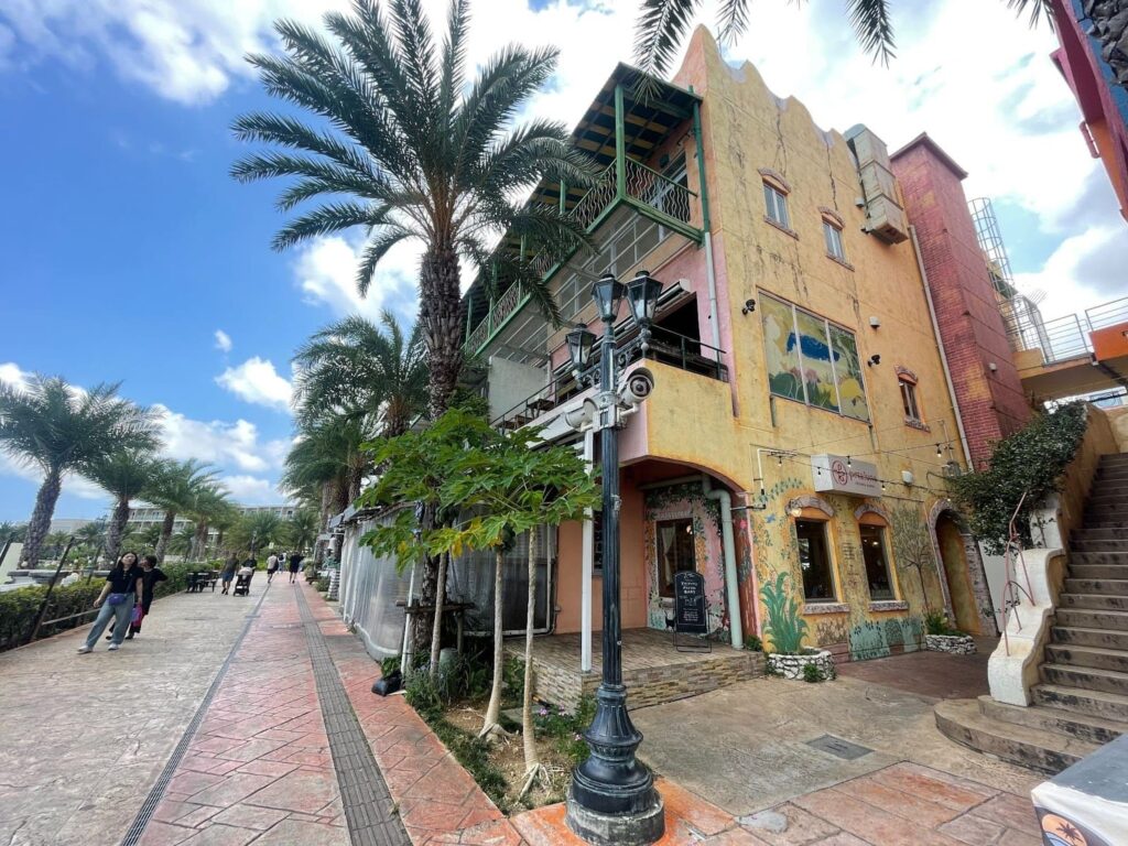 ペタルーナ北谷サンセット店外観