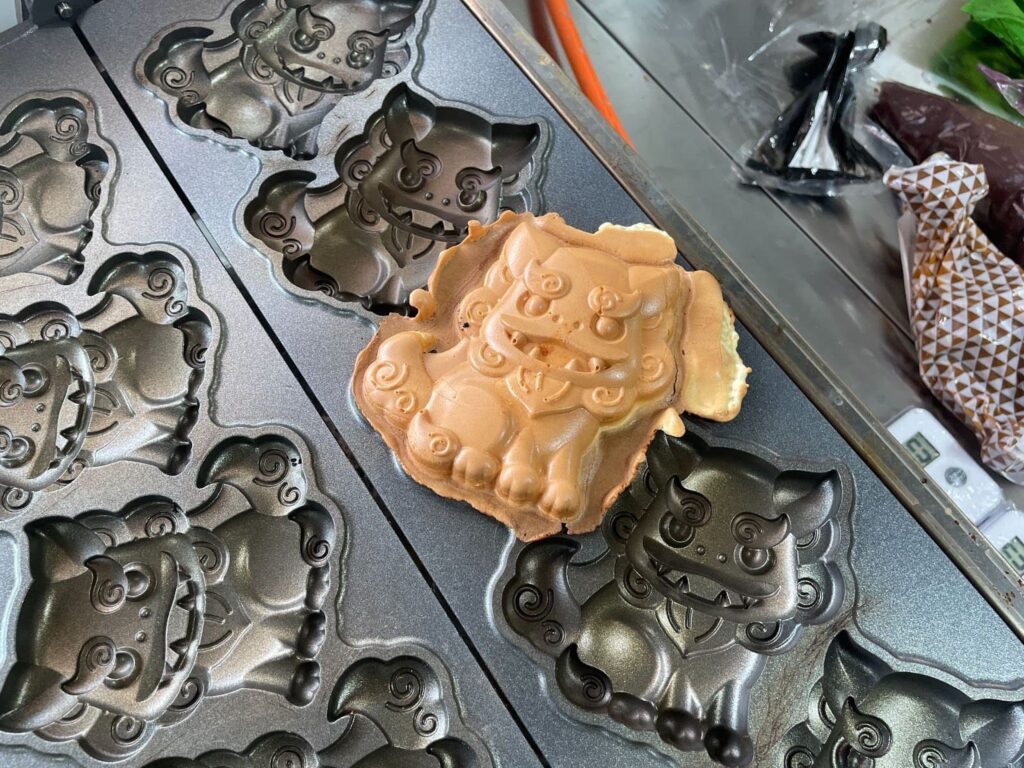 焼き立てのシーサーパン