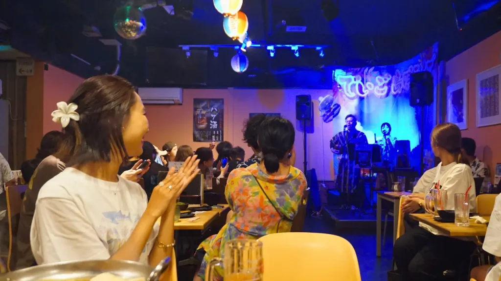 島唄ライブスタート