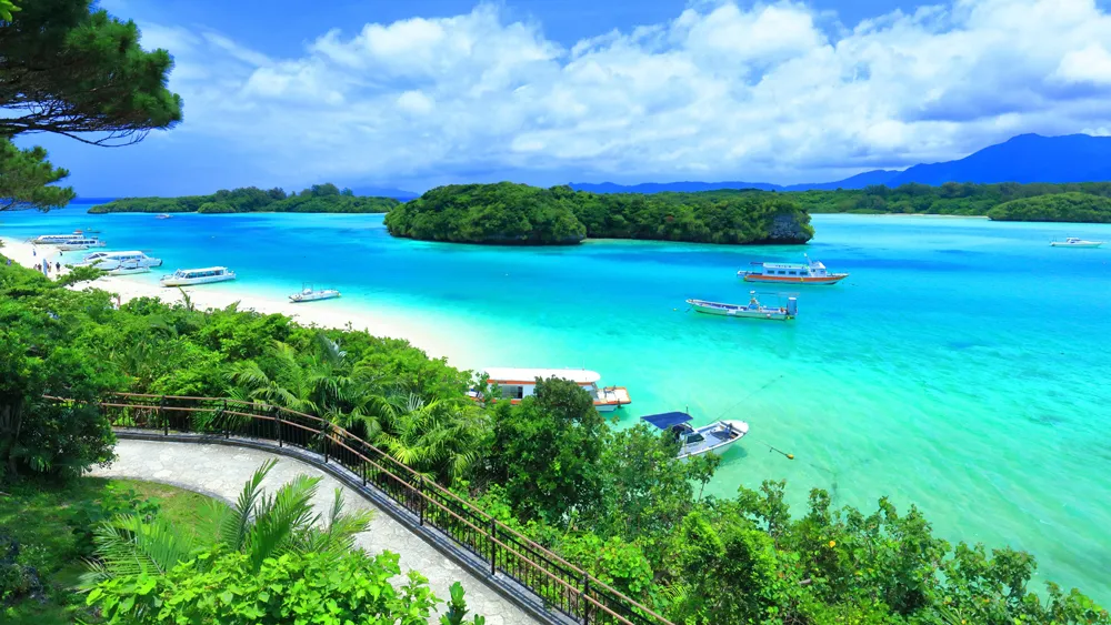 川平湾