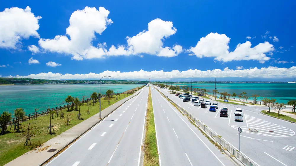 海中道路